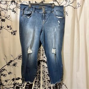 Torrid Ankle Jeans Distressed Dark Wash Denim Ankle Zippers Stretch 24W